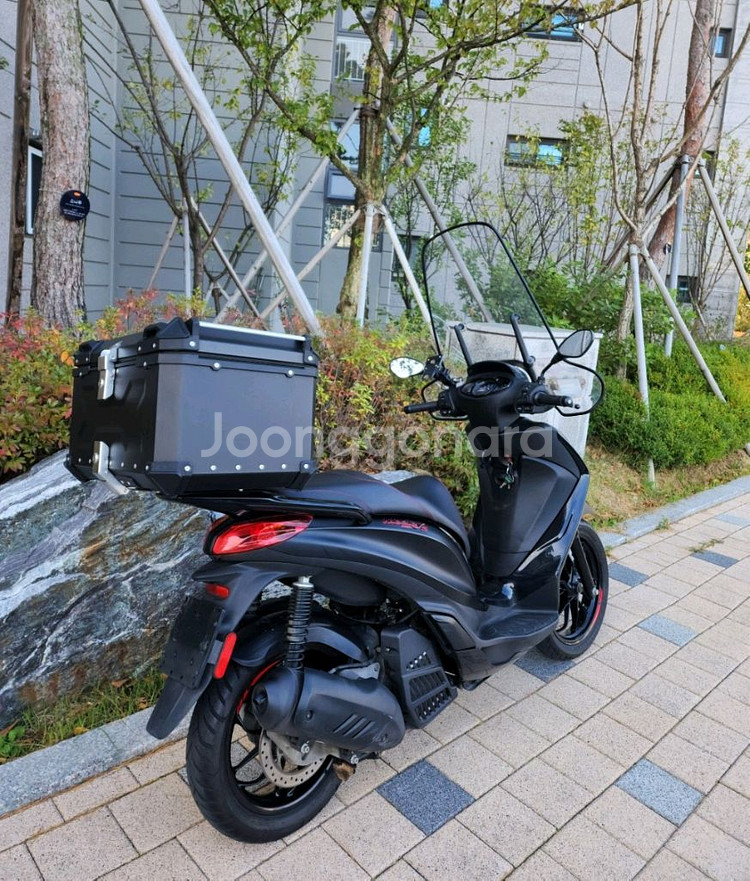 2020년식 피아지오 메들리125 스쿠터 판매합니다.--2