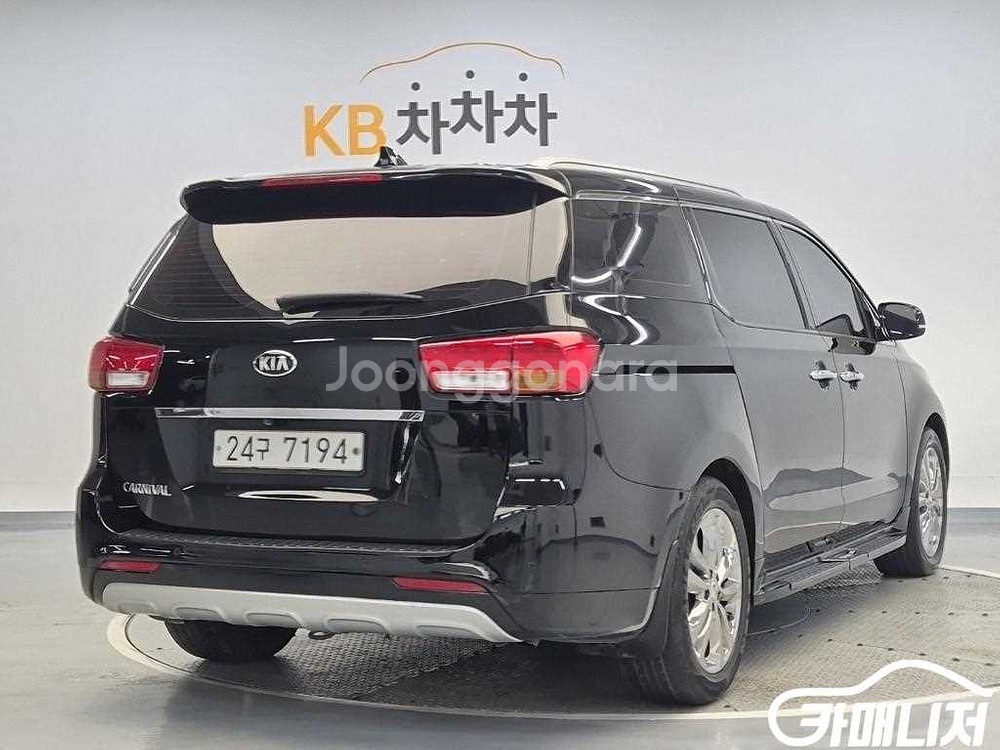 [기아]올 뉴 카니발 디젤 9인승 프레스티지 (9인승)--2