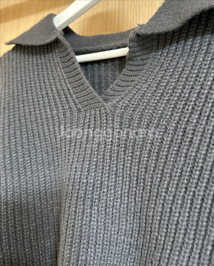 새상품 하찌니트 여성니트 크롭니트 데일리룩 출근룩--1