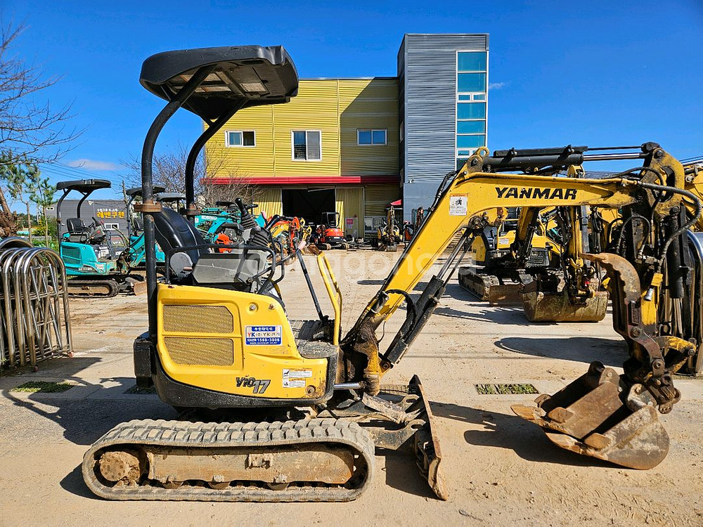 중고미니굴삭기 얀마 VIO17 20년식 코집게 판매--3