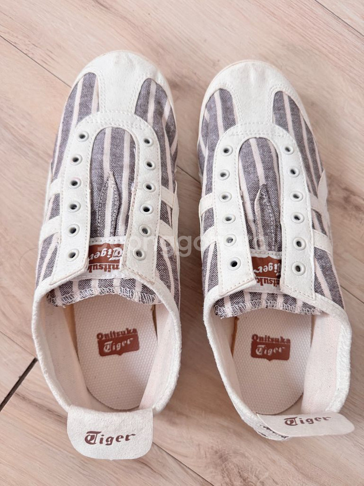 오니츠카타이거 멕시코 66 스트라이프 240 새상품--1