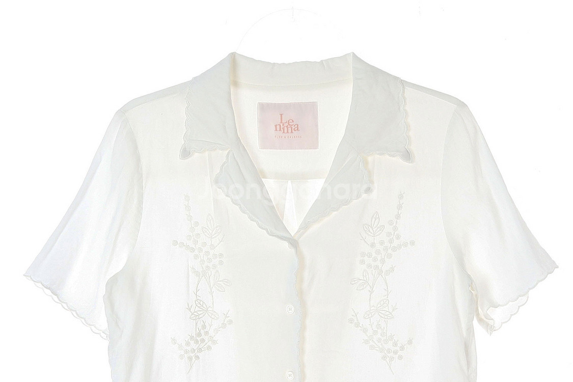 [M]르니나 반팔 빅카라 자수 반팔 셔츠 블라우스--1