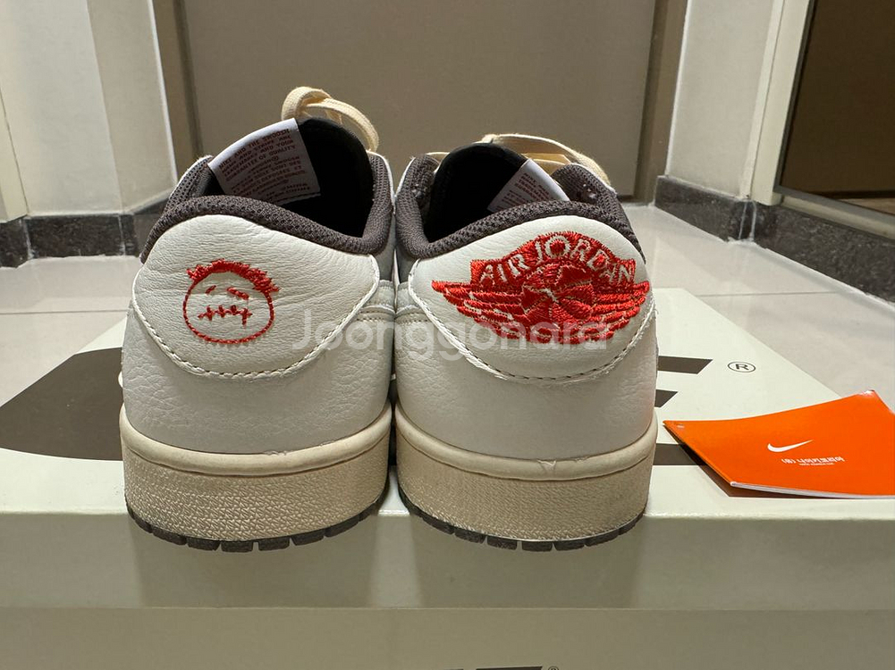 [270] 조던1 트래비스스캇 리버스모카 판매--3