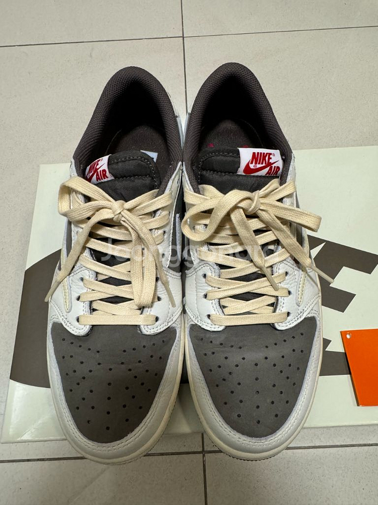 [270] 조던1 트래비스스캇 리버스모카 판매--7