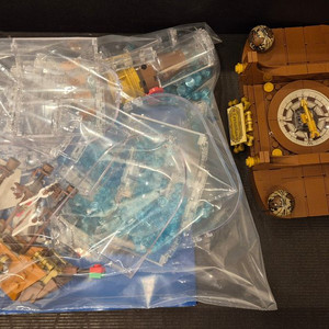 레고 아이디어스 21313 병속의 배