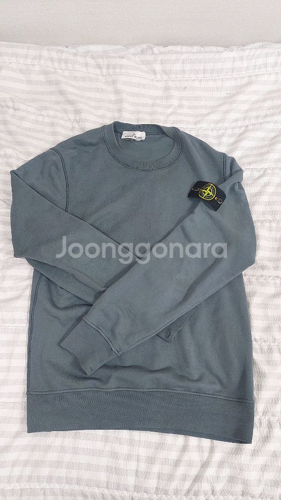 급쳐 정품 스톤아일랜드 맨투맨 싸게팔아요 M--0
