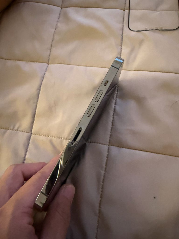 아이폰13프로512기가--3