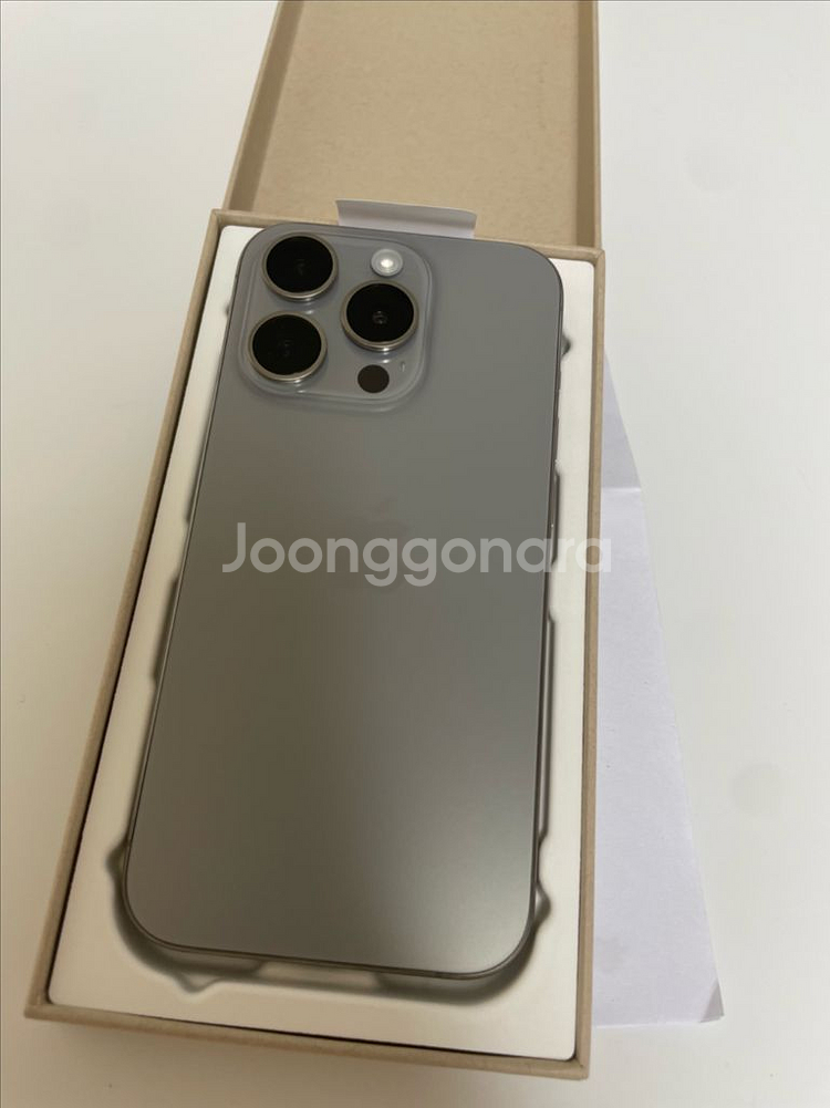 아이폰 프로 15 256 애플케어로 교체--0