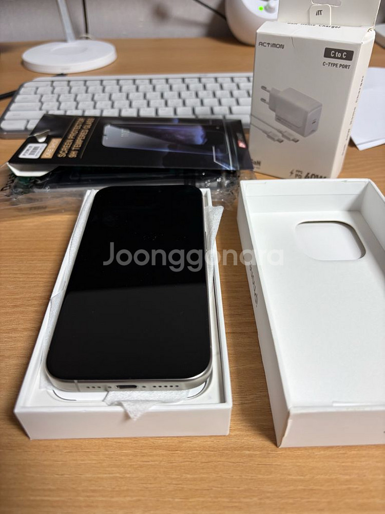 아이폰 15 Pro 네츄럴티타늄 애케플 SSS급--0