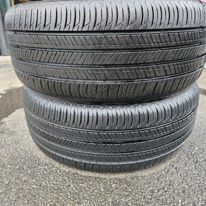 215 55 17 한국 키너지GT 타이어