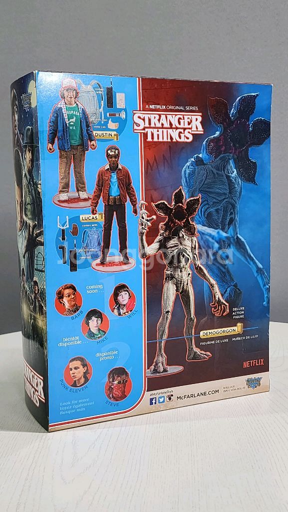 맥팔레인 데모고르곤(기묘한 이야기) 액션피규어--1