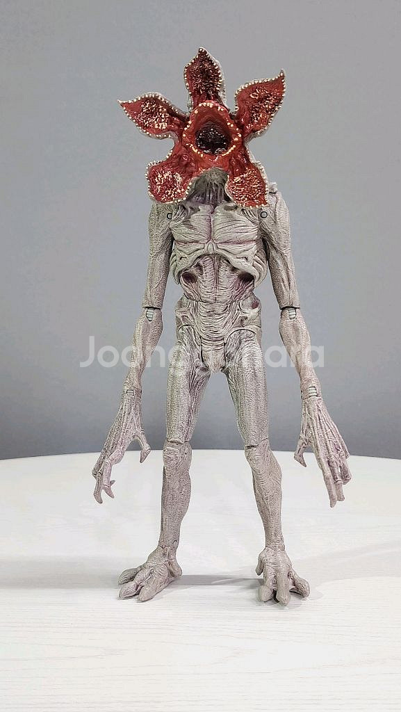 맥팔레인 데모고르곤(기묘한 이야기) 액션피규어--7