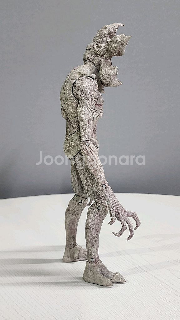 맥팔레인 데모고르곤(기묘한 이야기) 액션피규어--4