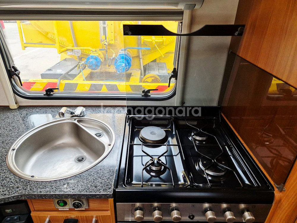 [하이머 최상급 모델!] 하이머 노바 545SL 카라반--4