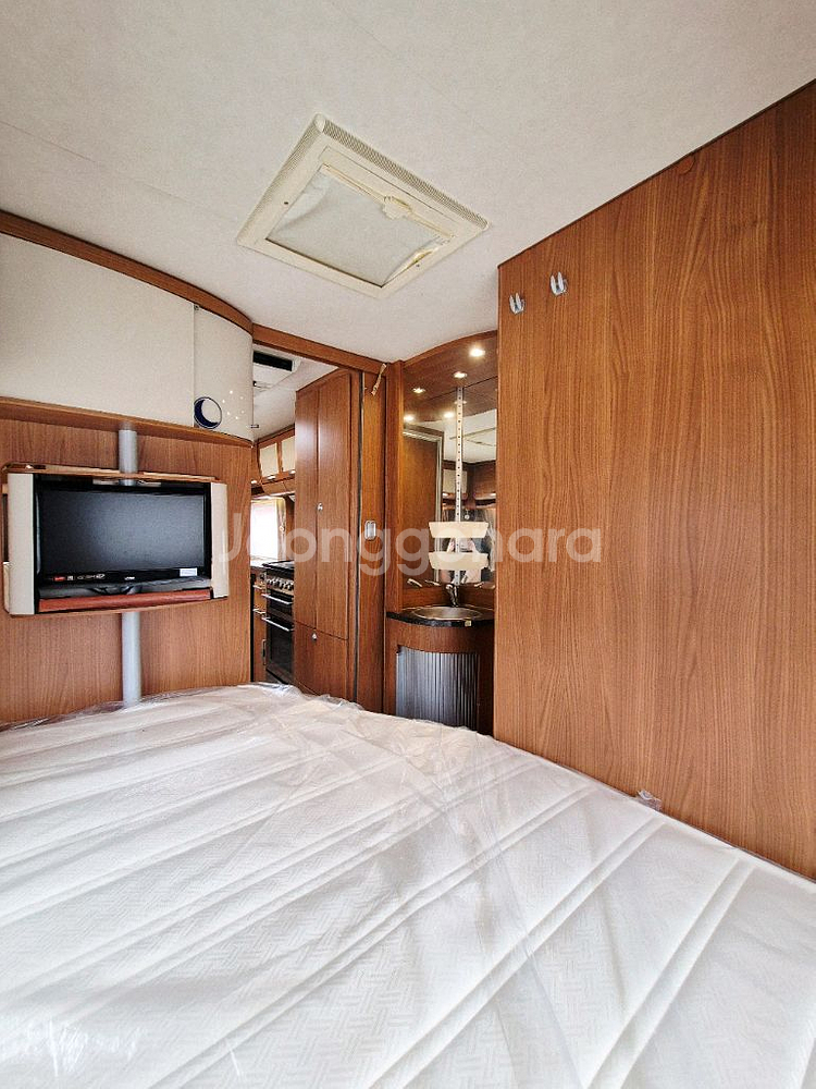 [하이머 최상급 모델!] 하이머 노바 545SL 카라반--9