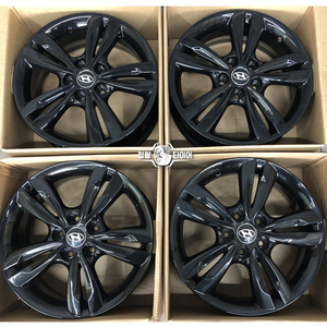 투싼IX 17인치 블랙 휠 판매.