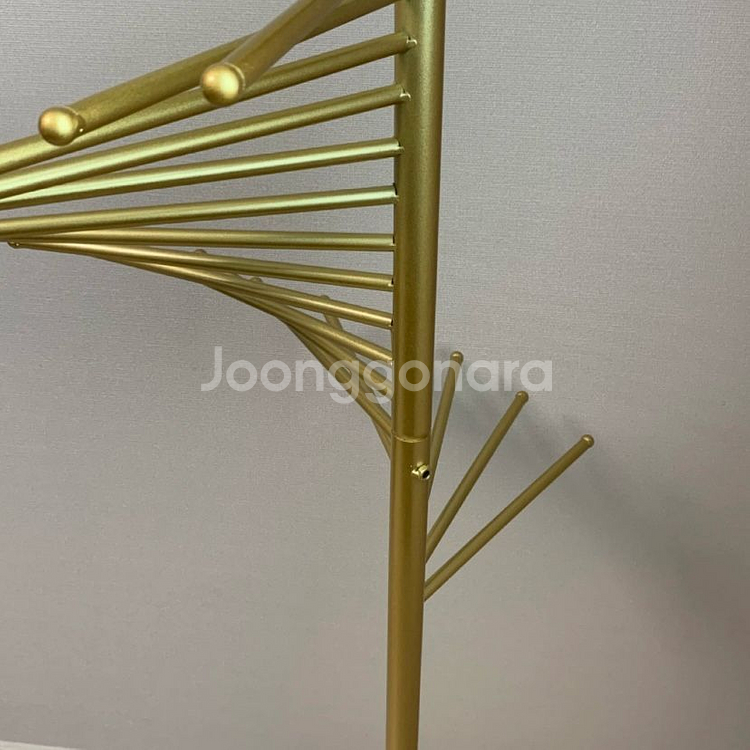 골드 스카프 진열전시대--3