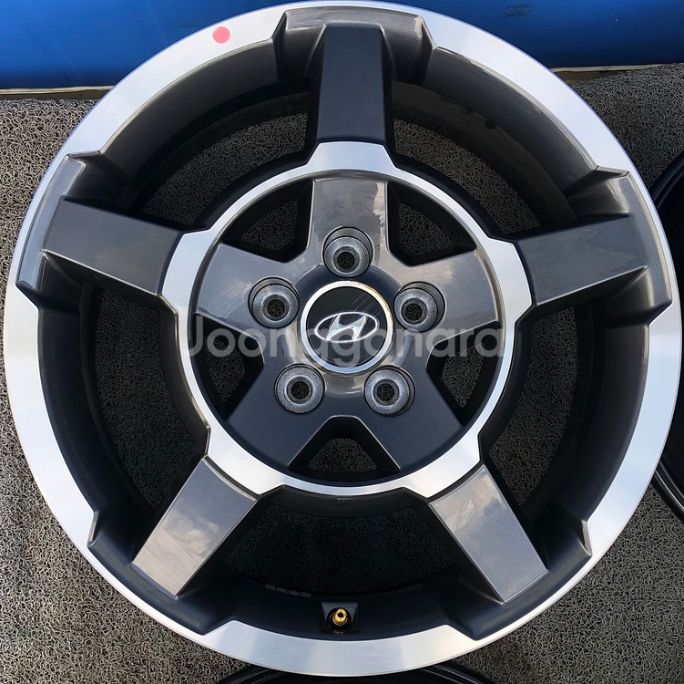 팰리세이드 18인치 임판 휠 판매.--1