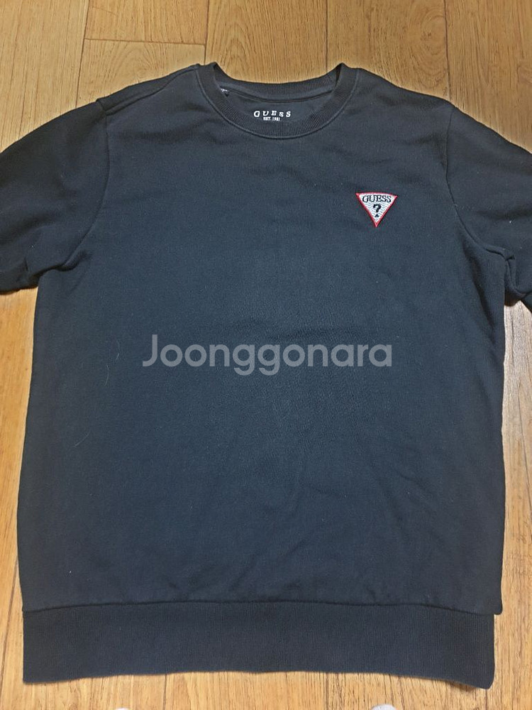 게스 라운드 긴팔티 95 사이즈입니다--0