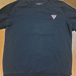 게스 라운드 긴팔티 95 사이즈입니다