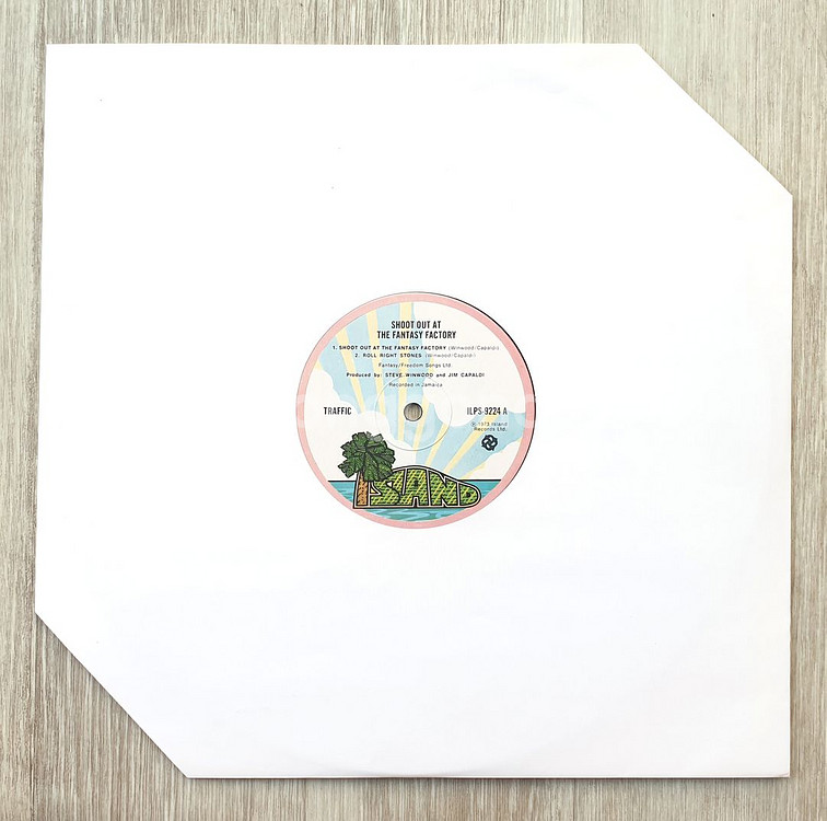 Traffic Shoot Out At Fantasy--3