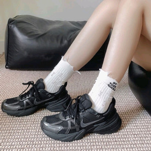 나이키 정품 V2K 런 블랙 250