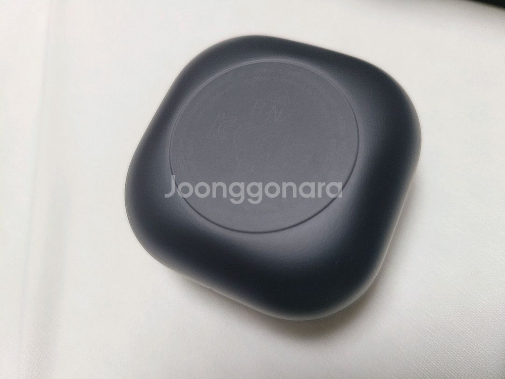 버즈2프로 상태최고 가죽파우치포함--3