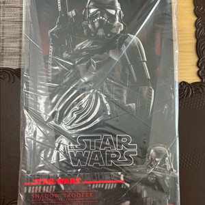 핫토이 mms737 섀도우 트루퍼 미개봉 팝니다