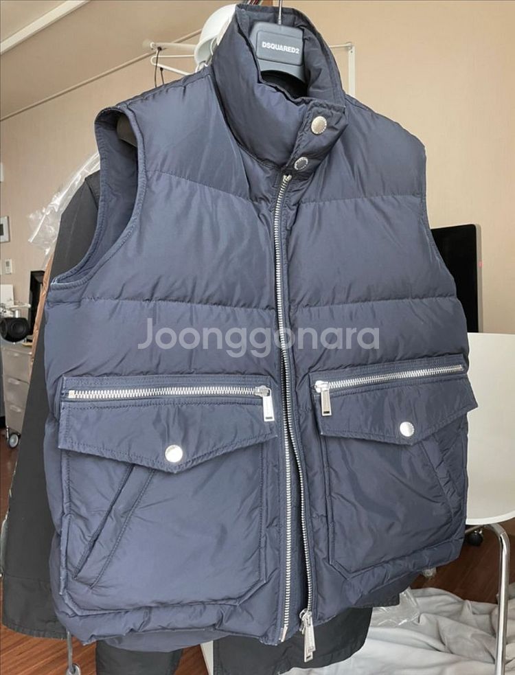 정품) 포켓 많은 디스퀘어드2 다운 조끼 패딩--0