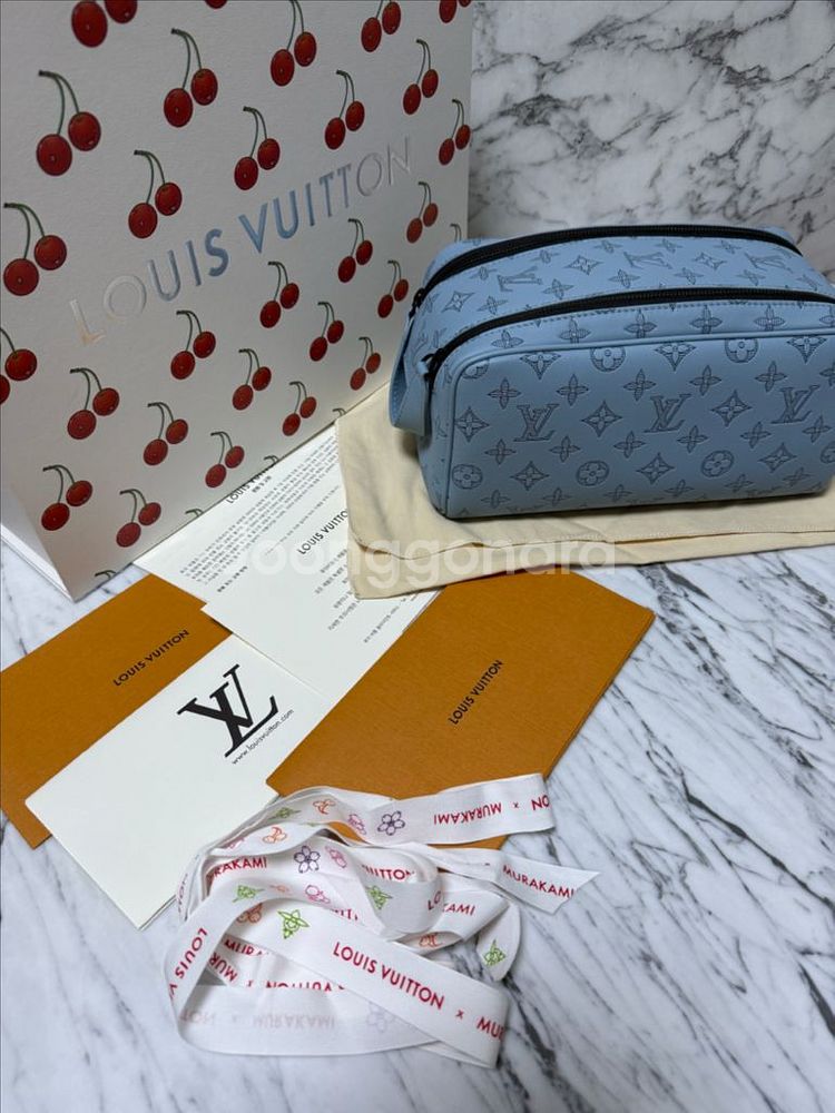 루이비통 이클립스 쉐도우 돕키트 파우치 클러치백--7