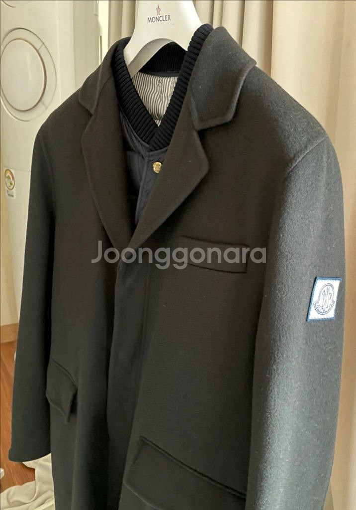 정품) 몽클레어 감블루 버진 울 + 패딩 코트--1