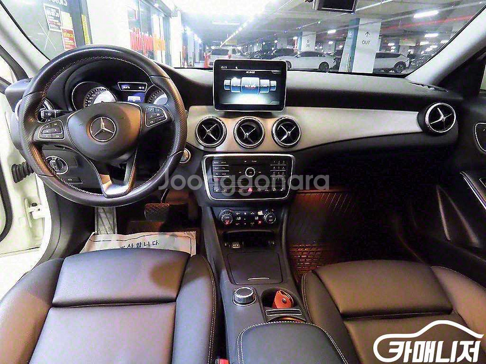 [벤츠]GLA클래스 X156 GLA200 D 4MATI--9