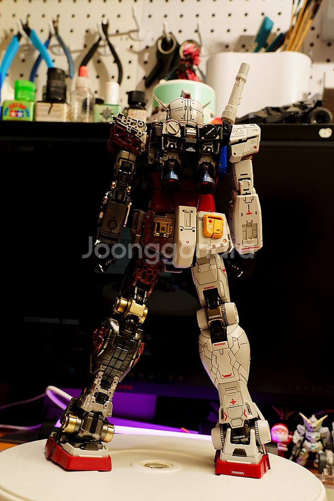 PG언리쉬드 퍼스트건담 판매--1