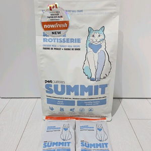 써밋 고양이 사료 치킨 칠면조 1.36kg