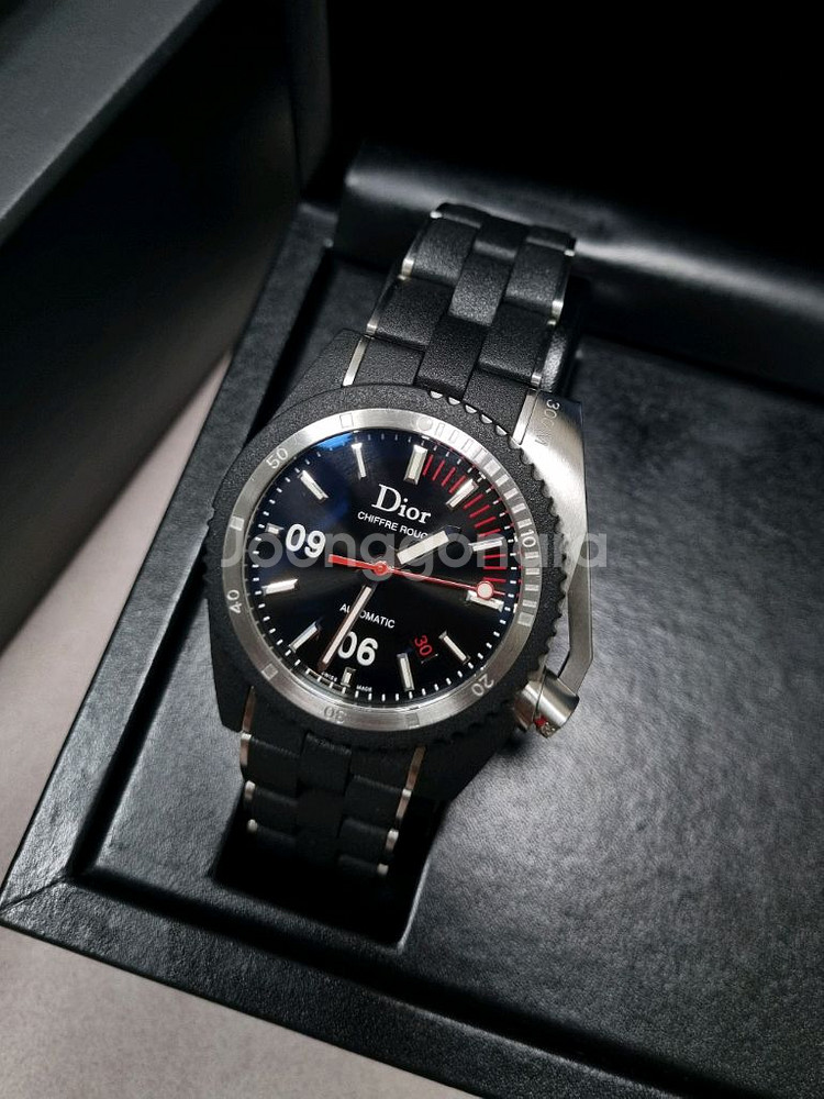 디올옴므 쉬프르루즈 블랙타임 다이버 워치 42mm--1