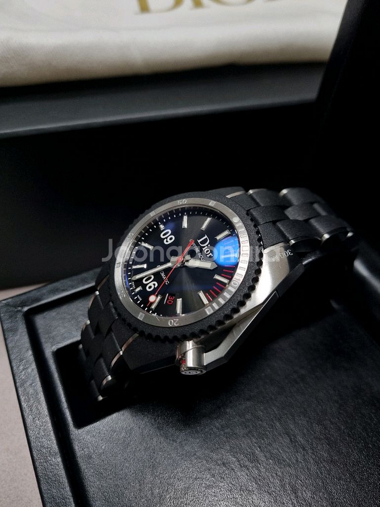 디올옴므 쉬프르루즈 블랙타임 다이버 워치 42mm--3