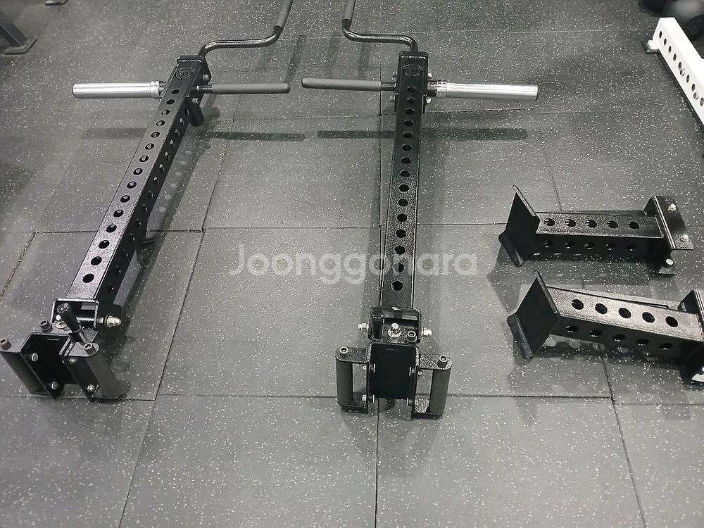 홈짐/ 중고헬스 기구 아이언렉스 신형 프리암 팝니다--3