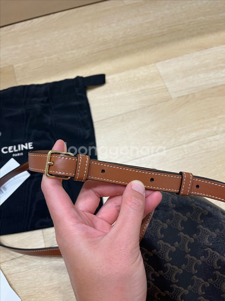 셀린느 폴코백--6