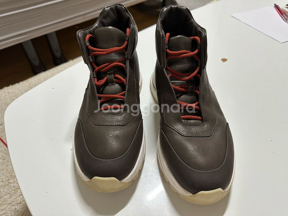 로로 피아나 스니커즈--0