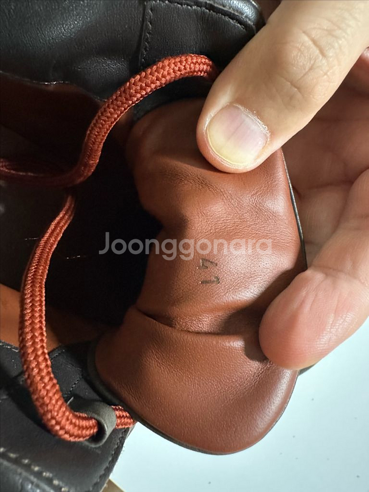 로로 피아나 스니커즈--3