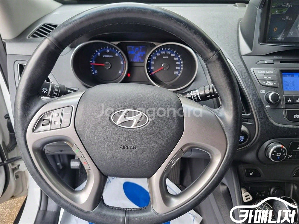 [현대]뉴 투싼iX 디젤(E-VGT)4WD 스마트 스페--4