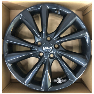 더뉴카니발 바람개비 19인치 블랙 휠.