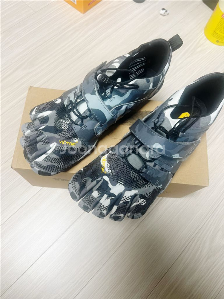 비브람 파이브핑거스 275새상품15만원 판먀--1