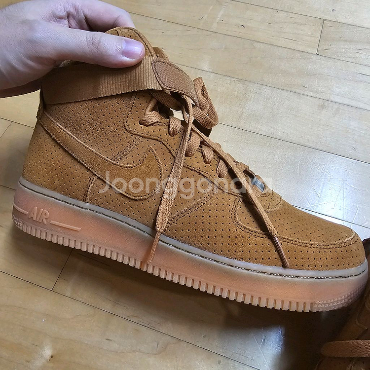 WMNS NIKE AIR FORCE 1 SUEDE--3