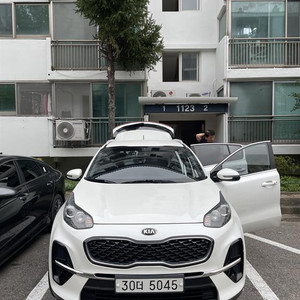 [기아]스포티지 더 볼드 2.0 디젤 2WD 프레스티지