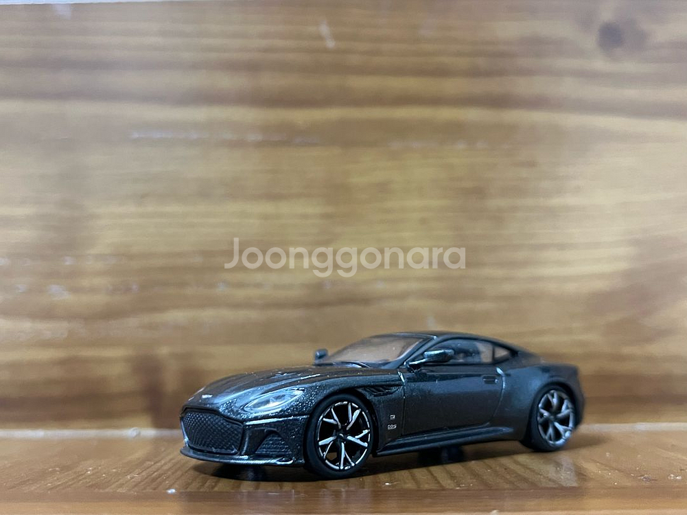 (1:64) MiniGT 몇가지 판매합니다.--0