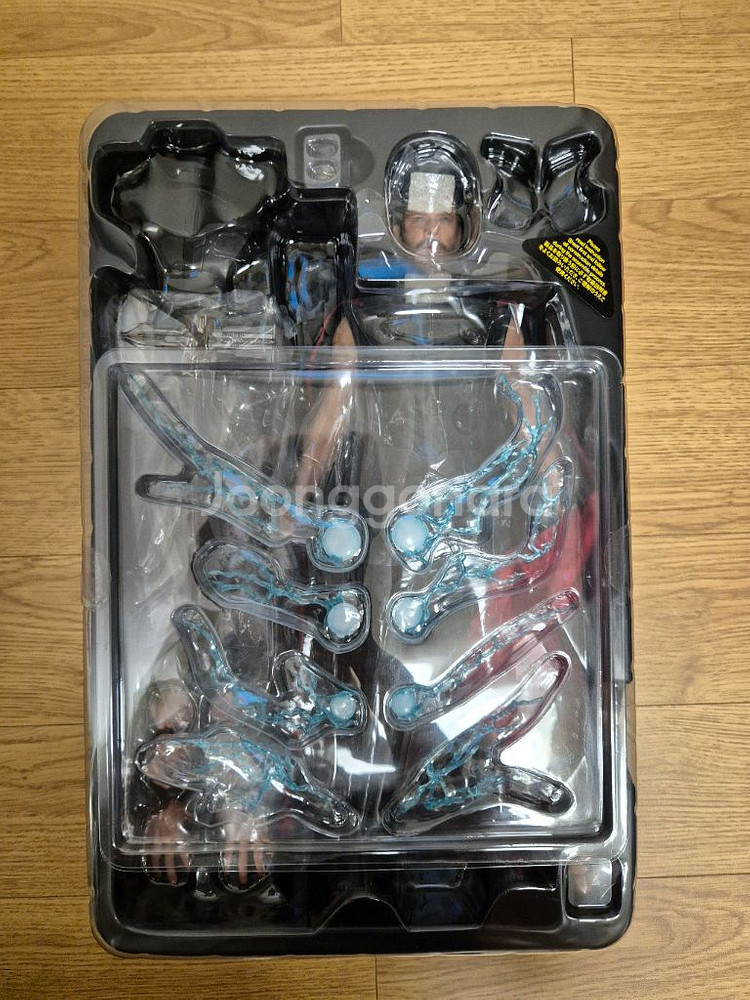 핫토이 인피니티워 토르 + AS토이즈 스톰브레이커--1