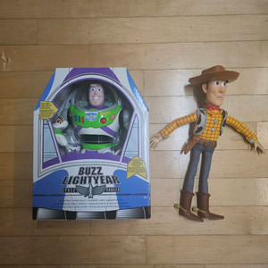 디즈니스토어 토이스토리 버즈 & 우디 인형