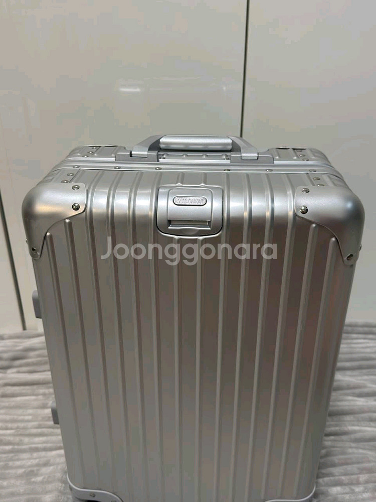 캐리어 팝니다.--3