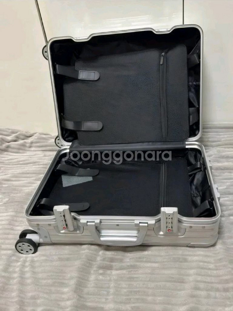 캐리어 팝니다.--2